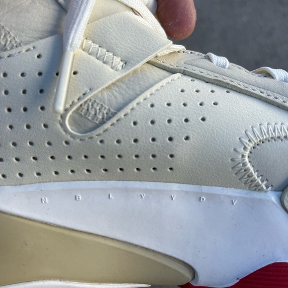 Nike Air Jordan Zion 2 “fossil “ do8990-217 men’s leather great graphics all - Picture 9 of 9